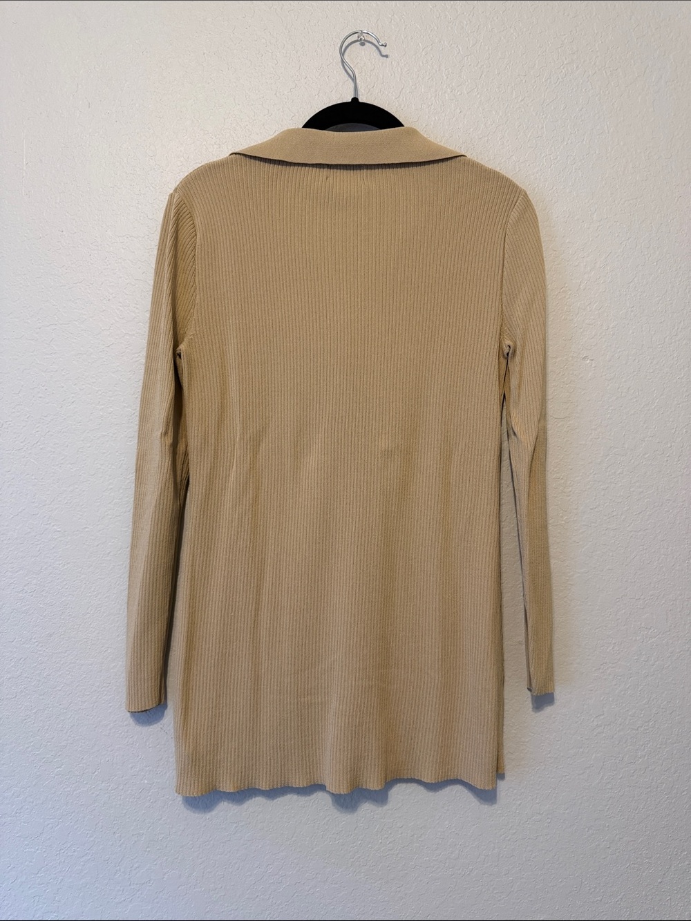 The Drop Women’s Tan Ribbed Button-Front Cardigan - Picture 6 of 6